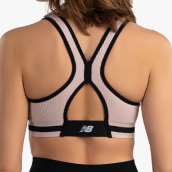 New Balance Seamless Racerback Sports Bra - Picture 2 of 9